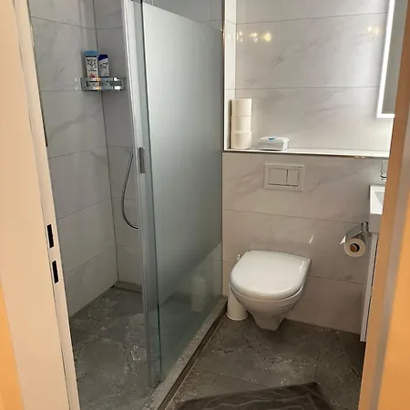 Haus Pramalinis * 达沃斯
